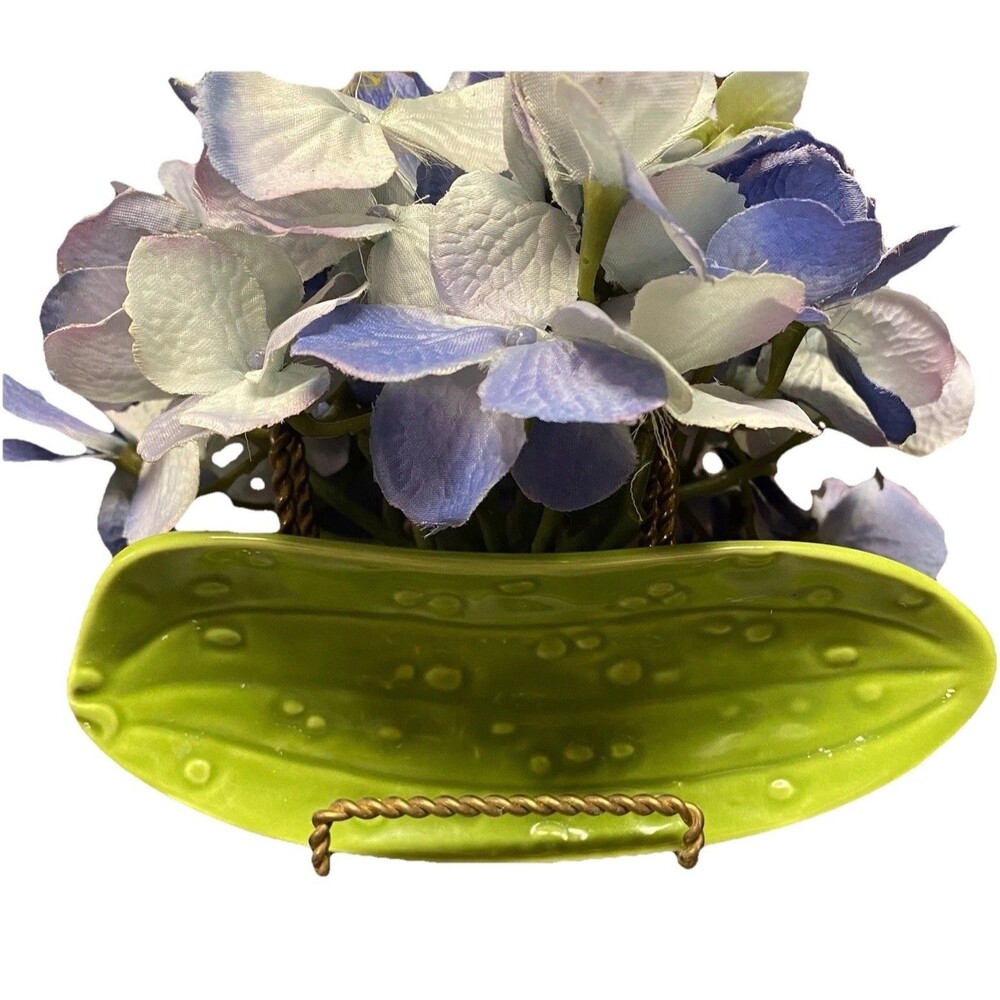 Bay Island Pickle Ceramic Oval Dish, Microwave & Dishwasher Safe Dish only